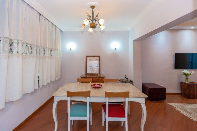 Imagem Sobrado com 3 Quartos à Venda, em Aclimação - São Paulo Imagem Sobrado com 3 Quartos à Venda, em Aclimação - São Paulo
