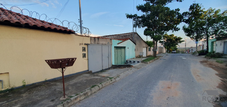 Casa com 3 Quartos à Venda,  em Floresta Encantada - Esmeraldas