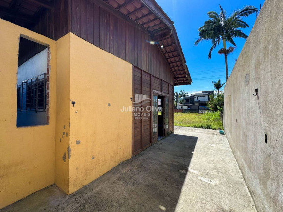 Imagem Casa à Venda, 52 m² em Barra Do Sai - Itapoá