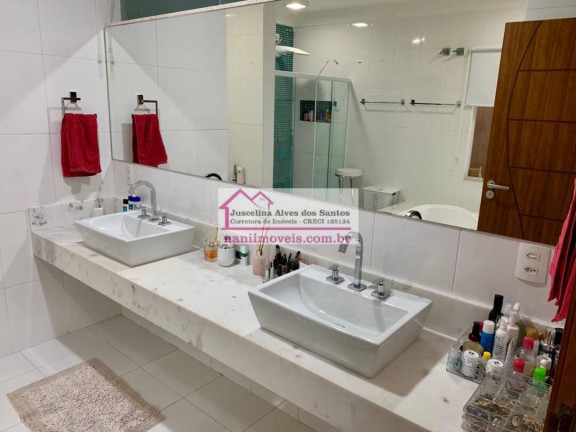 Imagem Casa com 3 Quartos à Venda, 360 m² em Sumaré - Caraguatatuba