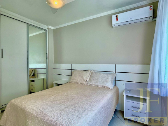 Imagem Apartamento com 1 Quarto para Temporada, 40 m² em Canasvieiras - Florianópolis Imagem Apartamento com 1 Quarto para Temporada, 40 m² em Canasvieiras - Florianópolis