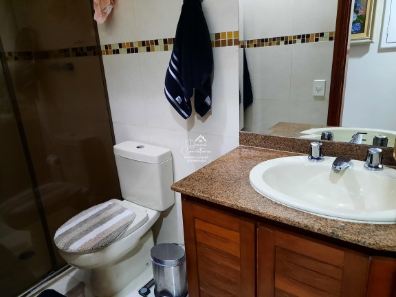 Imagem Imóvel com 4 Quartos à Venda, 305 m² em Pitangueiras - Guarujá Imagem Imóvel com 4 Quartos à Venda, 305 m² em Pitangueiras - Guarujá