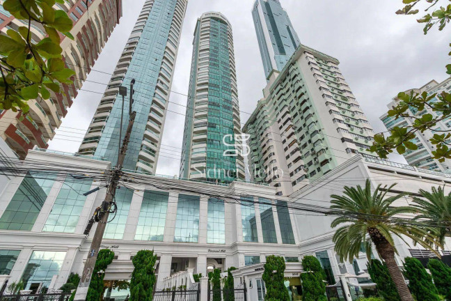 Imagem Apartamento com 4 Quartos à Venda, 284 m² em Frente Mar Sul - Balneário Camboriú Imagem Apartamento com 4 Quartos à Venda, 284 m² em Frente Mar Sul - Balneário Camboriú