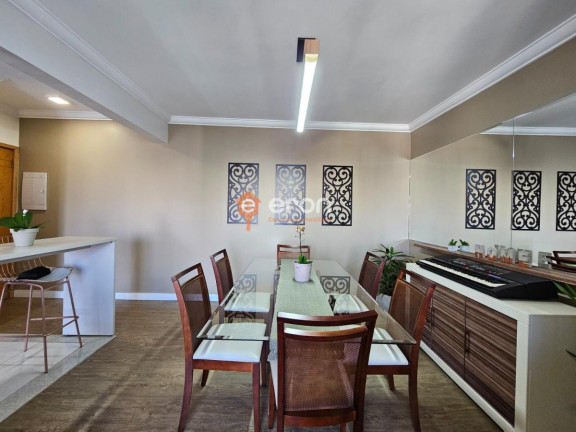 Imagem Apartamento com 3 Quartos à Venda, 83 m²