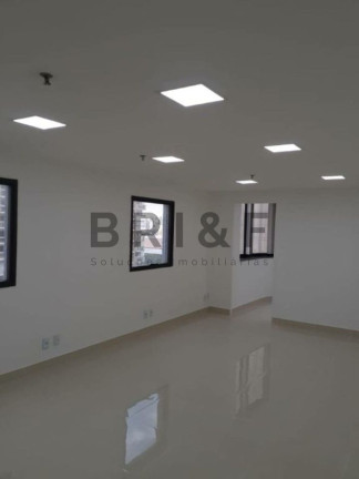 Imóvel Comercial à Venda ou Locação, 124 m² em Moema - São Paulo