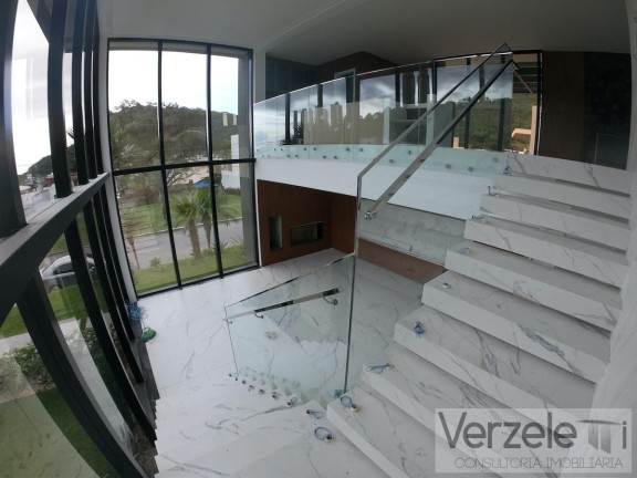 Imagem Casa com 4 Quartos à Venda, 530 m² em Barra - Balneário Camboriú