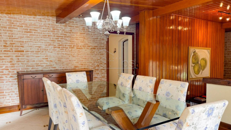 Imagem Casa com 5 Quartos à Venda, 1.230 m² em Jardim Embaixador Imagem Casa com 5 Quartos à Venda, 1.230 m² em Jardim Embaixador