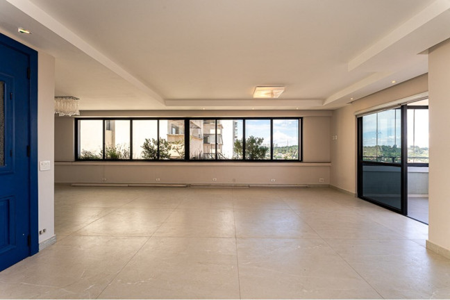 Apartamento com 3 Quartos à Venda, 180 m² em Vila Alexandria - São Paulo