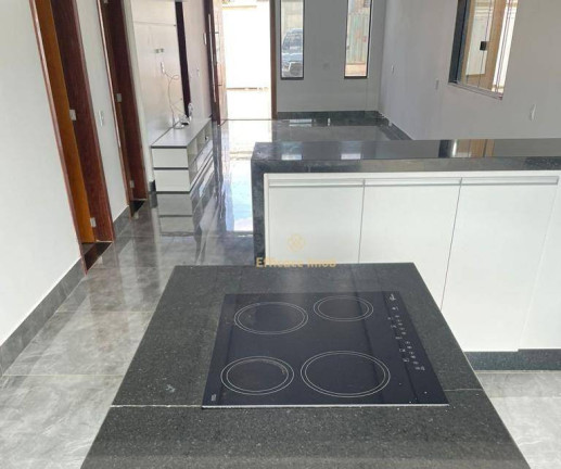 Imagem Casa com 3 Quartos à Venda, 400 m² em Setor Oeste - Gama Imagem Casa com 3 Quartos à Venda, 400 m² em Setor Oeste - Gama