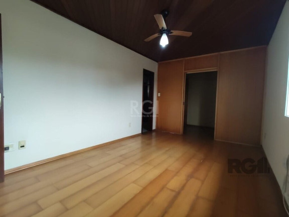 Imagem Casa com 4 Quartos à Venda, 284 m² em Tristeza - Porto Alegre Imagem Casa com 4 Quartos à Venda, 284 m² em Tristeza - Porto Alegre