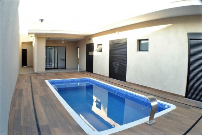 Imagem Imóvel com 3 Quartos à Venda, 190 m² em Residencial Fazenda Santa Rosa - Fase 1 - Itatiba Imagem Imóvel com 3 Quartos à Venda, 190 m² em Residencial Fazenda Santa Rosa - Fase 1 - Itatiba