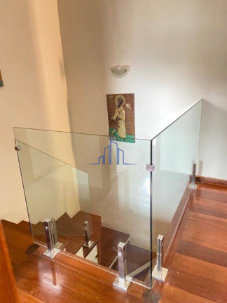 Imagem Casa com 3 Quartos à Venda, 190 m² em Alphaville - Santana De Parnaíba Imagem Casa com 3 Quartos à Venda, 190 m² em Alphaville - Santana De Parnaíba
