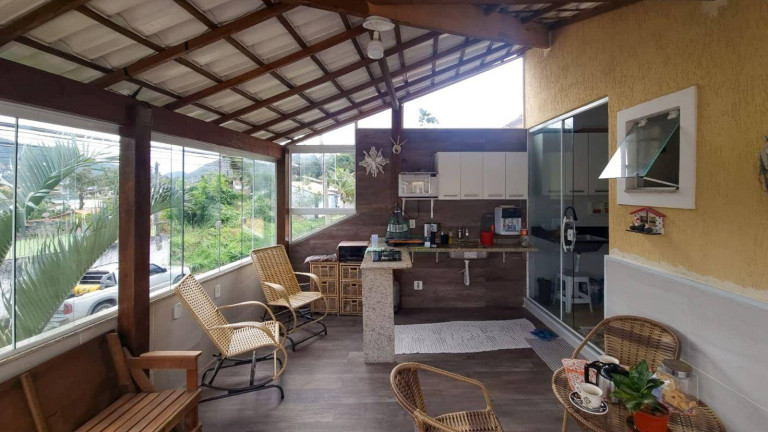 Imagem Casa com 2 Quartos à Venda, 92 m² em Itaipu - Niterói Imagem Casa com 2 Quartos à Venda, 92 m² em Itaipu - Niterói