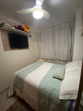 Imagem Apartamento com 2 Quartos à Venda, 50 m² em Vila Carmosina - São Paulo