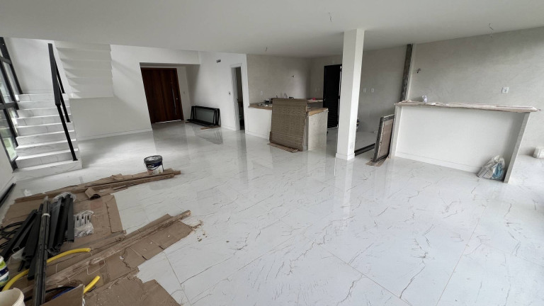 Casa com 4 Quartos à Venda, 280 m² em Alphaville (abrantes) - Camaçari