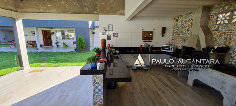 Imagem Casa com 4 Quartos à Venda, 450 m² em Residencial Porto Seguro - Caratinga Imagem Casa com 4 Quartos à Venda, 450 m² em Residencial Porto Seguro - Caratinga