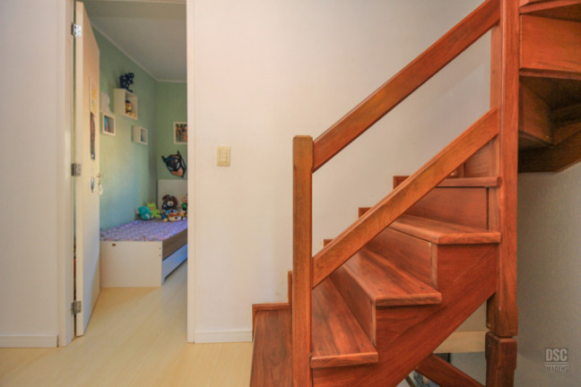 Imagem Casa com 3 Quartos à Venda, 92 m² em Camaquã - Porto Alegre Imagem Casa com 3 Quartos à Venda, 92 m² em Camaquã - Porto Alegre