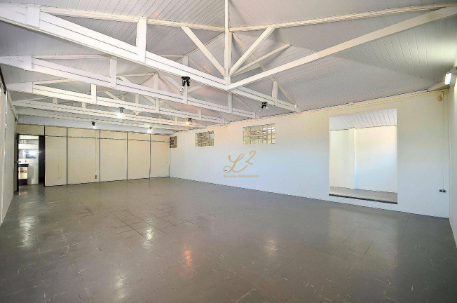 Imagem Casa com 1 Quarto à Venda, 172 m² em Cristo Rei - Curitiba Imagem Casa com 1 Quarto à Venda, 172 m² em Cristo Rei - Curitiba