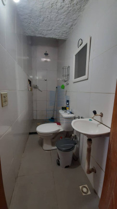 Imagem Casa com 2 Quartos à Venda, 800 m² em Santo Cristo - Rio De Janeiro Imagem Casa com 2 Quartos à Venda, 800 m² em Santo Cristo - Rio De Janeiro