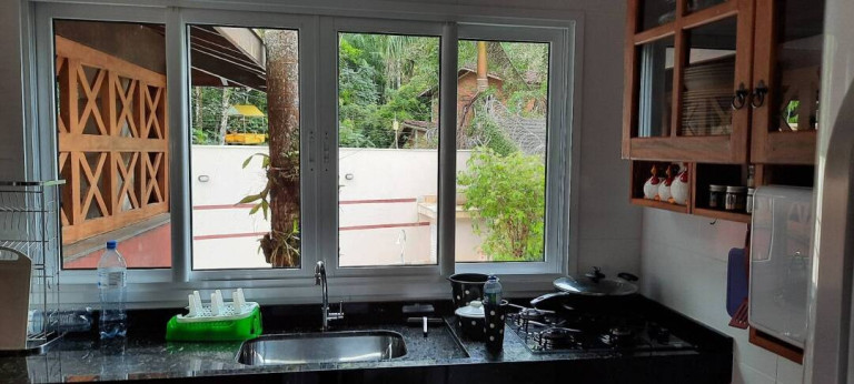 Imagem Sobrado com 4 Quartos à Venda, 270 m² em Tabatinga - Caraguatatuba Imagem Sobrado com 4 Quartos à Venda, 270 m² em Tabatinga - Caraguatatuba
