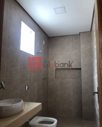 Imagem Casa com 4 Quartos à Venda, 210 m² em Ibituruna - Montes Claros Imagem Casa com 4 Quartos à Venda, 210 m² em Ibituruna - Montes Claros