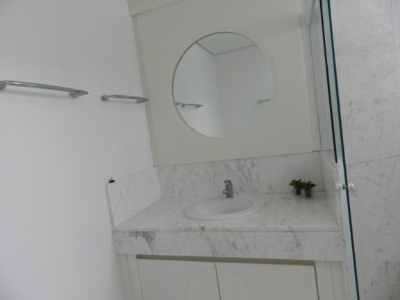 Imagem Imóvel com 3 Quartos à Venda, 200 m² em Centro - Balneário Camboriú Imagem Imóvel com 3 Quartos à Venda, 200 m² em Centro - Balneário Camboriú