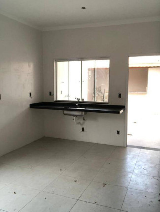 Imagem Sobrado com 3 Quartos à Venda, 116 m² em Vila Marly - Taubaté
