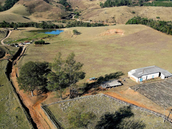 Imagem Fazenda à Venda, 258 m² em Poços De Caldas Imagem Fazenda à Venda, 258 m² em Poços De Caldas