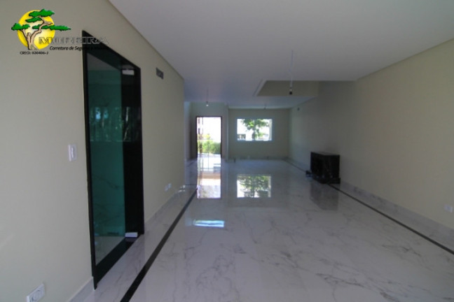 Imagem Casa com 5 Quartos à Venda, 340 m² em Tremembe - São Paulo Imagem Casa com 5 Quartos à Venda, 340 m² em Tremembe - São Paulo