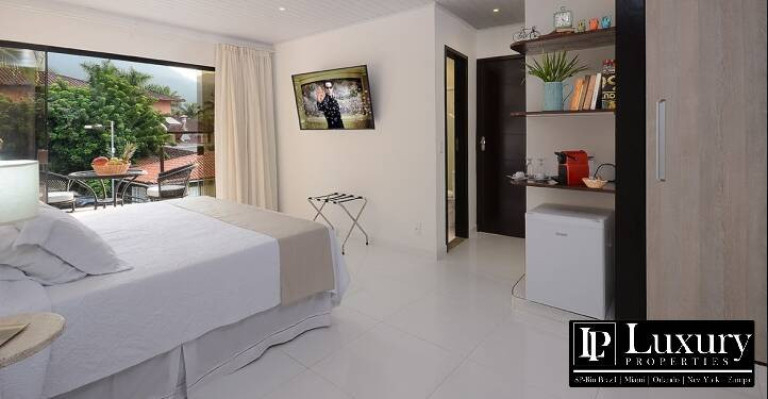 Imagem Imóvel Comercial à Venda, 2.600 m² em Porto Frade - Angra Dos Reis Imagem Imóvel Comercial à Venda, 2.600 m² em Porto Frade - Angra Dos Reis