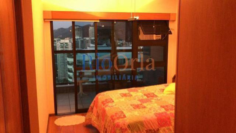 Imagem Apartamento com 4 Quartos à Venda, 138 m² em Barra Da Tijuca - Rio De Janeiro