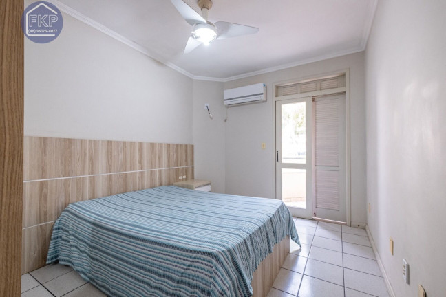 Imagem Casa com 3 Quartos à Venda, 129 m² em Ponta Das Canas - Florianópolis Imagem Casa com 3 Quartos à Venda, 129 m² em Ponta Das Canas - Florianópolis