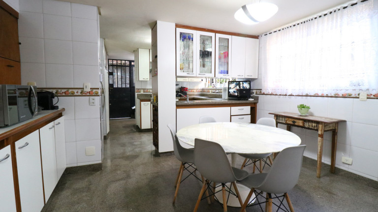 Imagem Casa com 5 Quartos à Venda, 337 m² em Vila Mariana - São Paulo