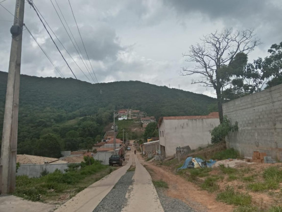 Imagem Terreno à Venda, 517 m² em Laranjeiras - Caldas Imagem Terreno à Venda, 517 m² em Laranjeiras - Caldas
