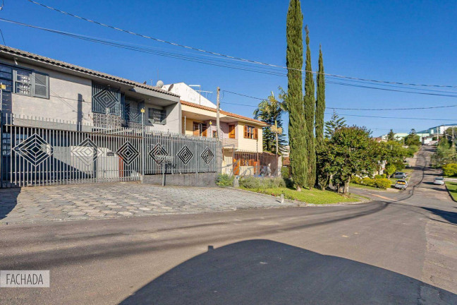 Imagem Sobrado com 3 Quartos à Venda, 120 m² em Xaxim - Curitiba Imagem Sobrado com 3 Quartos à Venda, 120 m² em Xaxim - Curitiba