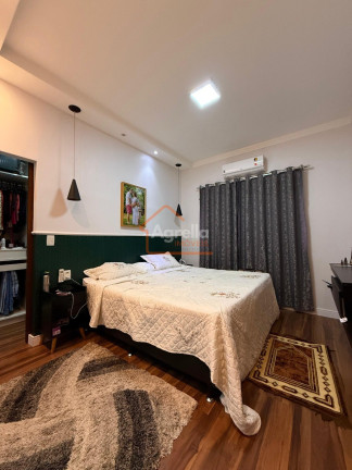 Imagem Casa com 3 Quartos à Venda, 200 m² em Loteamento Morro Amarelo - Mogi Guaçu Imagem Casa com 3 Quartos à Venda, 200 m² em Loteamento Morro Amarelo - Mogi Guaçu