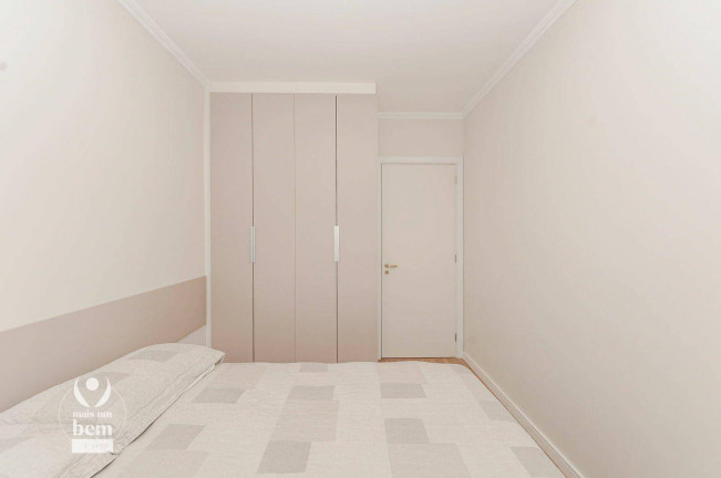 Imagem Sobrado com 3 Quartos à Venda, 118 m² em Santa Cândida - Curitiba