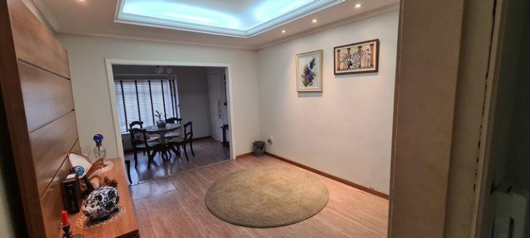 Imagem Casa com 4 Quartos à Venda,  em Floresta - Joinville