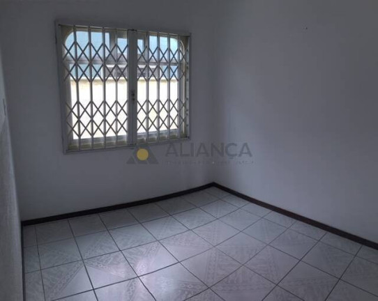 Imagem Casa com 3 Quartos para Alugar, 126 m² em Centro - Navegantes