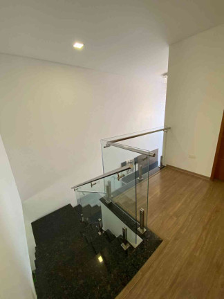 Imagem Casa com 4 Quartos à Venda, 256 m² em Aruã - Mogi Das Cruzes Imagem Casa com 4 Quartos à Venda, 256 m² em Aruã - Mogi Das Cruzes