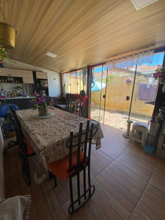 Imagem Apartamento com 3 Quartos à Venda, 107 m² em Meia Praia - Itapema Imagem Apartamento com 3 Quartos à Venda, 107 m² em Meia Praia - Itapema
