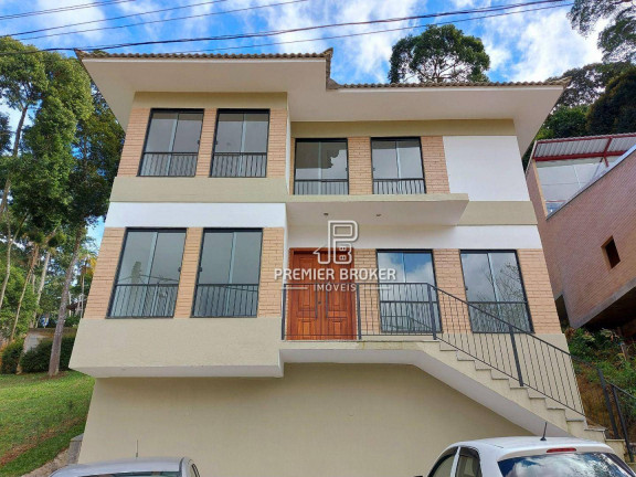 Casa com 4 Quartos à Venda, 127 m² em Vargem Grande - Teresópolis