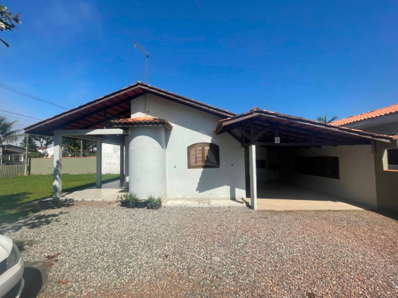 Casa com 3 Quartos à Venda, 77 m² em Itapema Do Saí - Itapoá