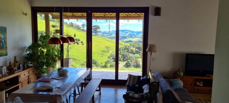 Imagem Chácara com 3 Quartos à Venda, 24.000 m² em Pedra Bela Imagem Chácara com 3 Quartos à Venda, 24.000 m² em Pedra Bela