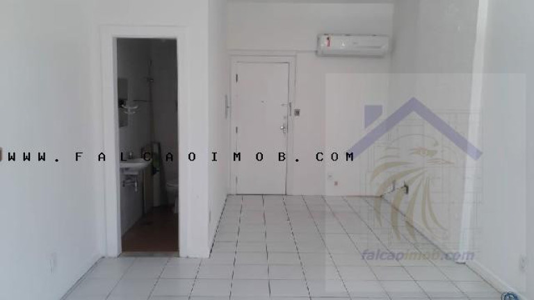 Imagem Sala Comercial à Venda, 28 m² em Caminho Das árvores - Salvador