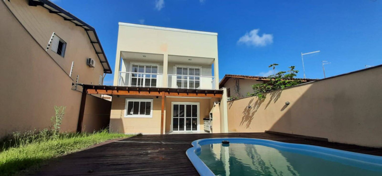 Imagem Casa com 3 Quartos à Venda, 300 m² em Balneário Copacabana - Caraguatatuba Imagem Casa com 3 Quartos à Venda, 300 m² em Balneário Copacabana - Caraguatatuba