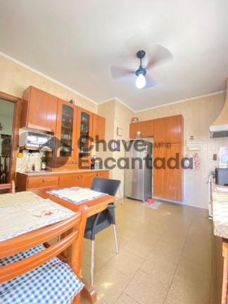 Imagem Casa com 5 Quartos à Venda, 330 m² em Jardim Estoril - Birigui Imagem Casa com 5 Quartos à Venda, 330 m² em Jardim Estoril - Birigui