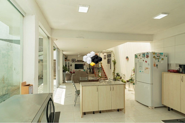 Imagem Casa com 3 Quartos à Venda, 177 m² em Menino Deus - Porto Alegre Imagem Casa com 3 Quartos à Venda, 177 m² em Menino Deus - Porto Alegre