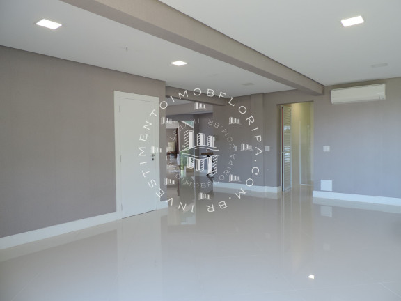 Imagem Casa com 5 Quartos à Venda, 1.220 m² em Cacupé - Florianópolis Imagem Casa com 5 Quartos à Venda, 1.220 m² em Cacupé - Florianópolis