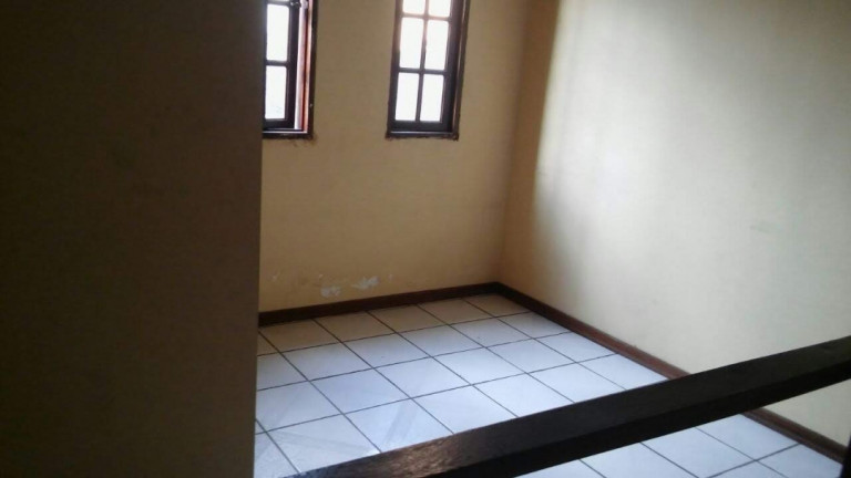 Imagem Sobrado com 3 Quartos à Venda, 90 m² em Vila Lourdes - Carapicuíba